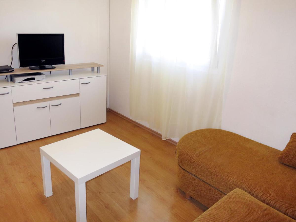 Apartment Klaric-1 By Interhome โตรกีร์ ภายนอก รูปภาพ